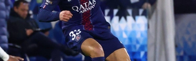 19岁巴黎小将埃梅里迎法甲百场里程碑，此前99场6球7助攻获3冠